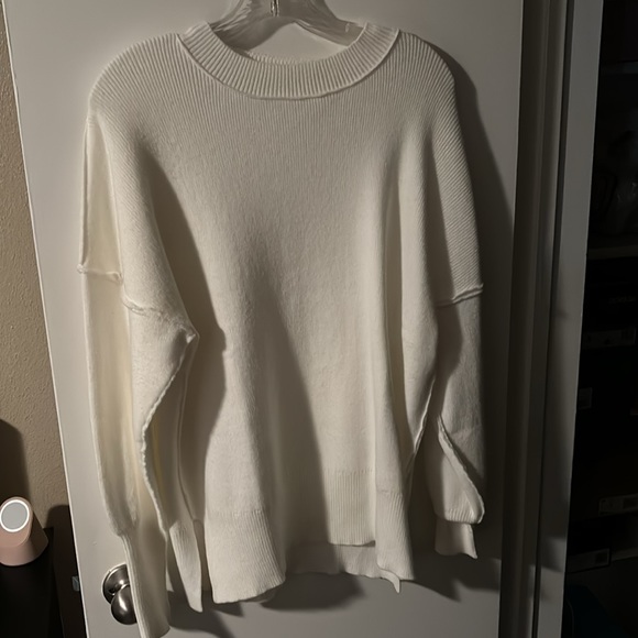 New crewneck slouchy knit pullover sweater top - Picture 9 of 9